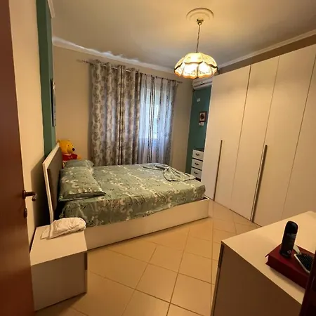Aris Golem Apartamento *