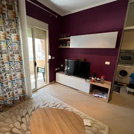 Apartamento Aris Golem Golem (Tirana)